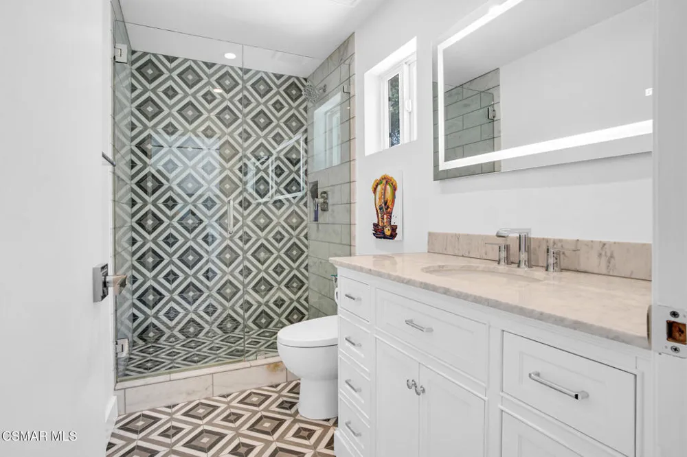 1160 Alamos Drive Thousand Oaks, CA 91362