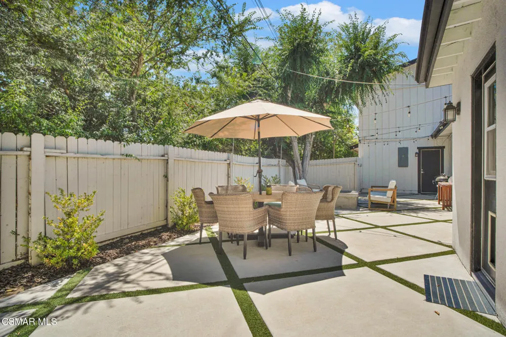 1160 Alamos Drive Thousand Oaks, CA 91362