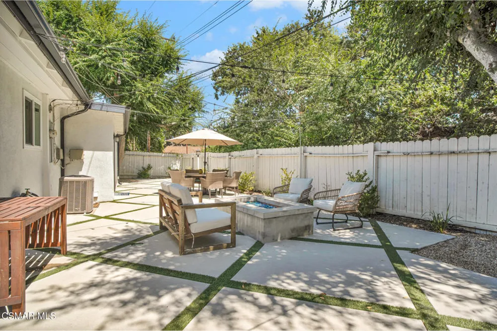 1160 Alamos Drive Thousand Oaks, CA 91362