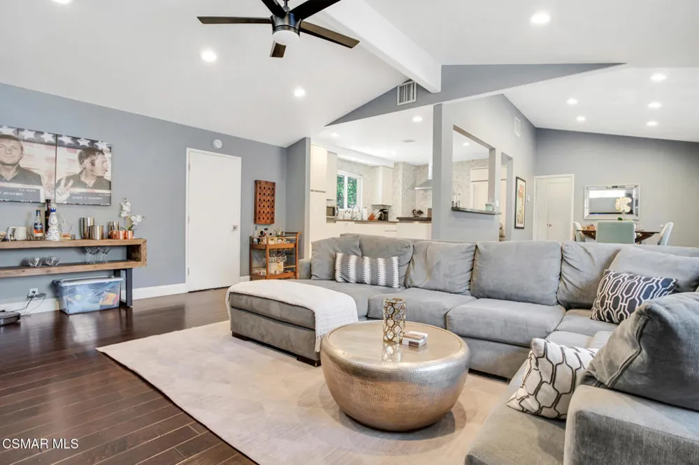 1160 Alamos Drive Thousand Oaks, CA 91362