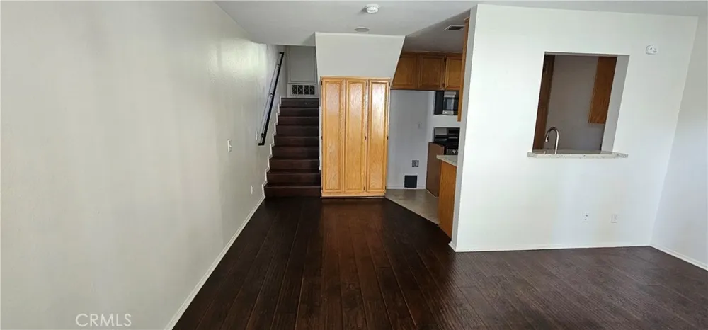 901 Via Zapata Riverside, CA 92507