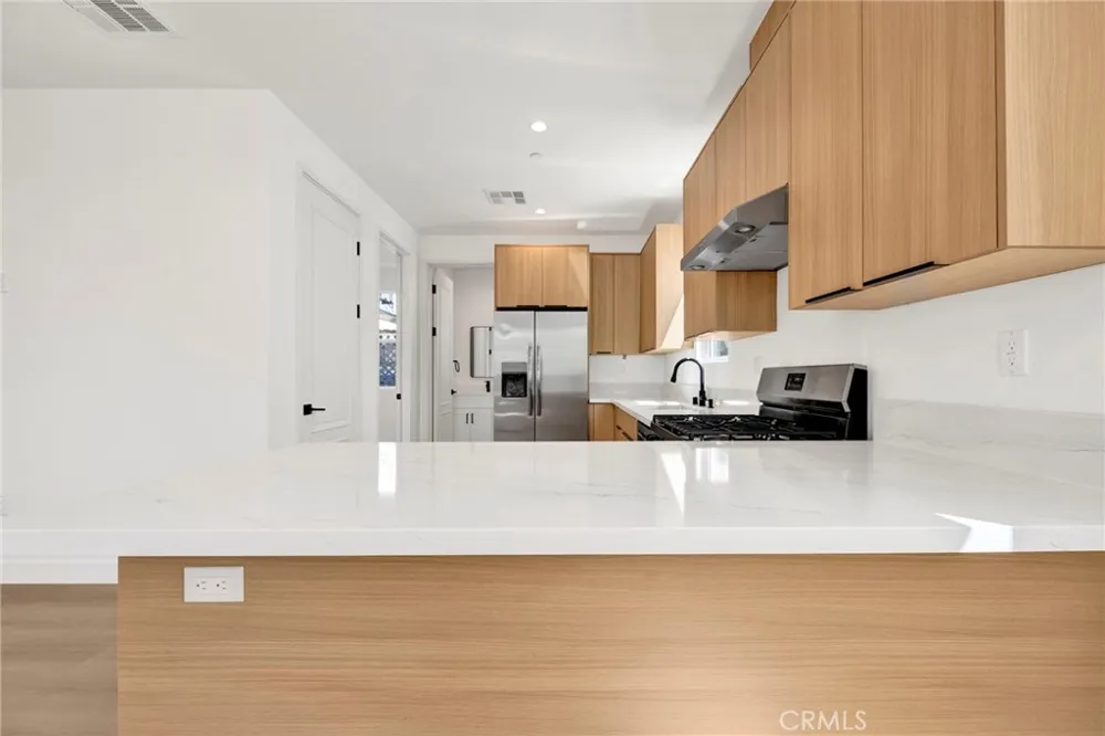 6506 Beck Avenue North Hollywood, CA 91606