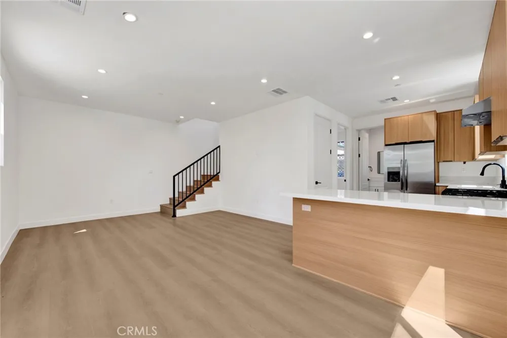 6506 Beck Avenue North Hollywood, CA 91606
