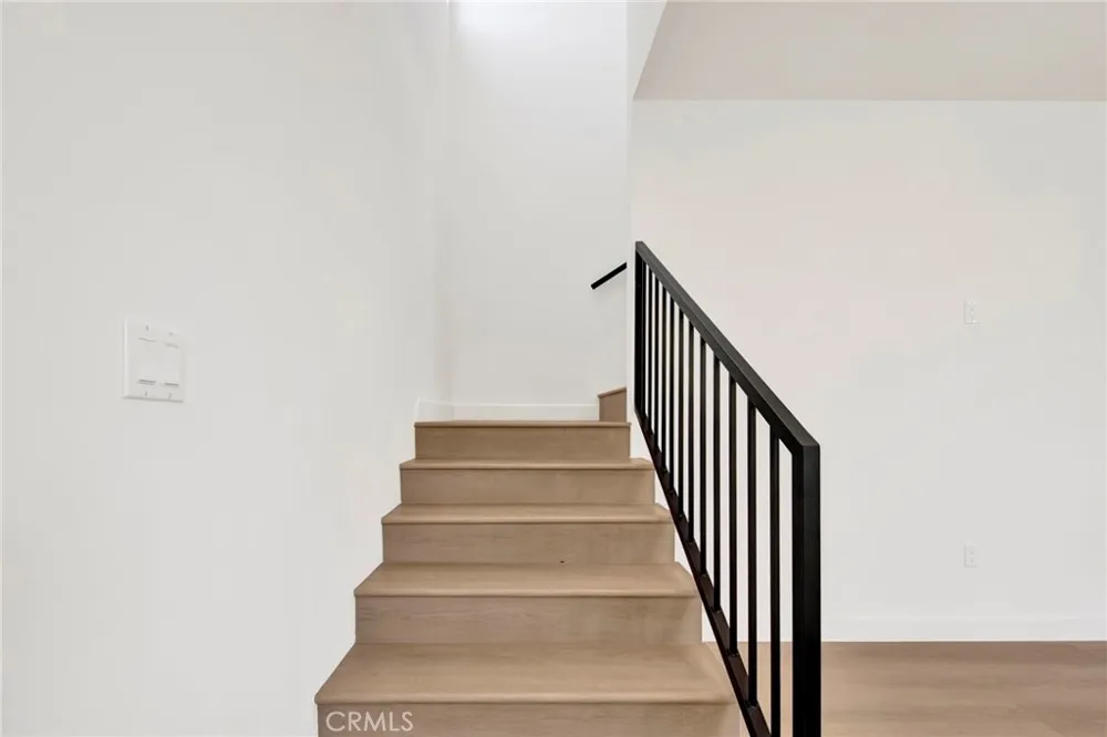 6506 Beck Avenue North Hollywood, CA 91606