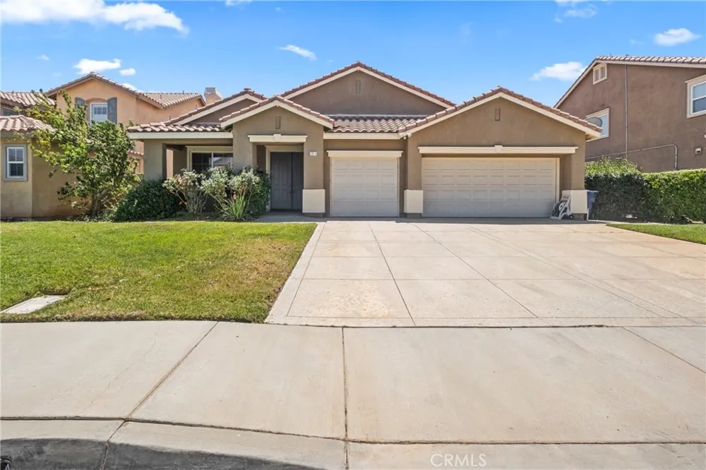 1814 Amargosa Palmdale, CA 93551