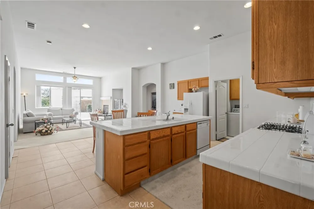 1814 Amargosa Palmdale, CA 93551