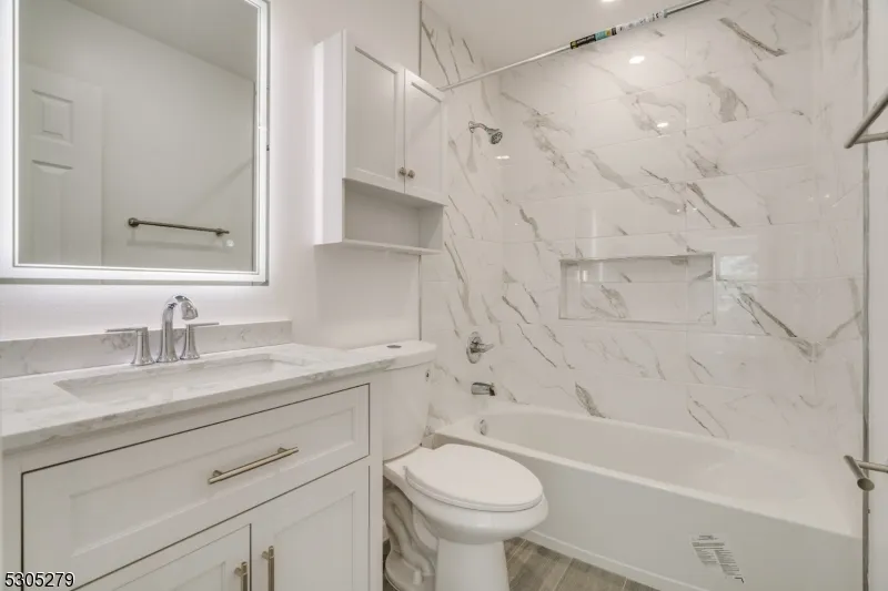 130 Winchester Way Franklin, NJ 08873