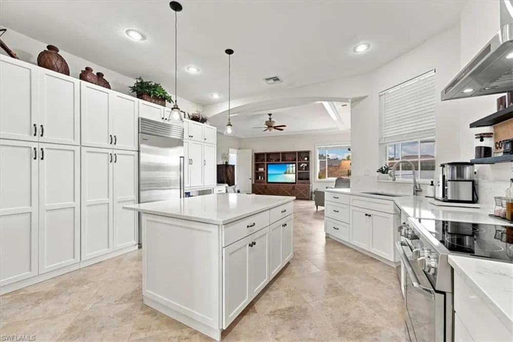 2825 SW 36th Terrace Cape Coral, FL 33914