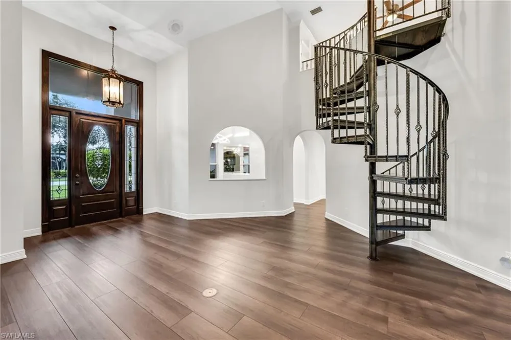 9736 Wilshire Lakes Boulevard Naples, FL 34109