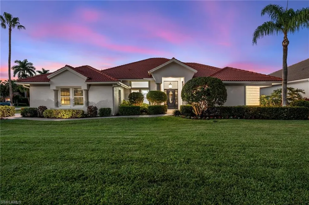 9736 Wilshire Lakes Boulevard Naples, FL 34109