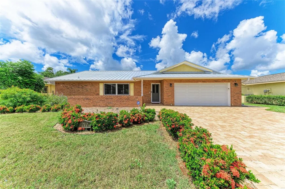 212 68TH STREET NW Bradenton, FL 34209