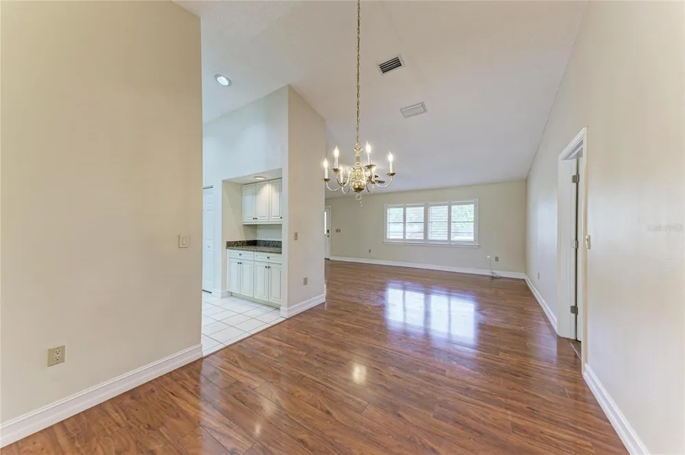 212 68TH STREET NW Bradenton, FL 34209