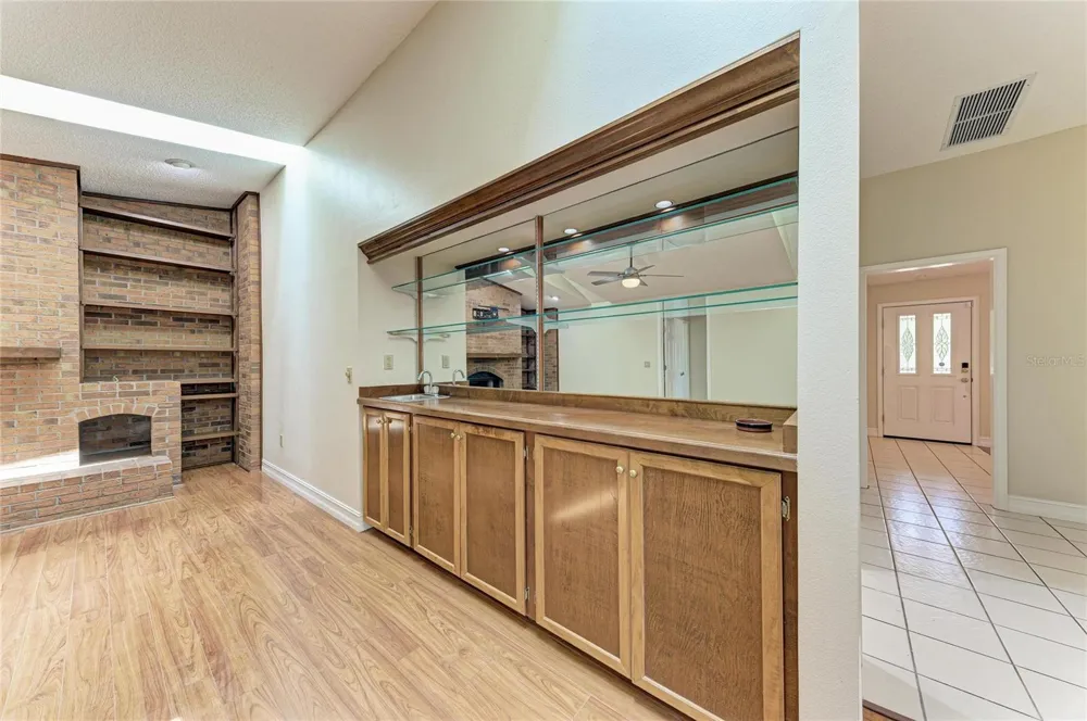 212 68TH STREET NW Bradenton, FL 34209