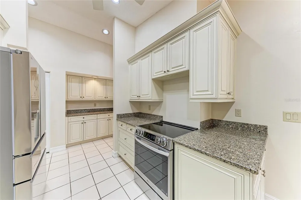 212 68TH STREET NW Bradenton, FL 34209
