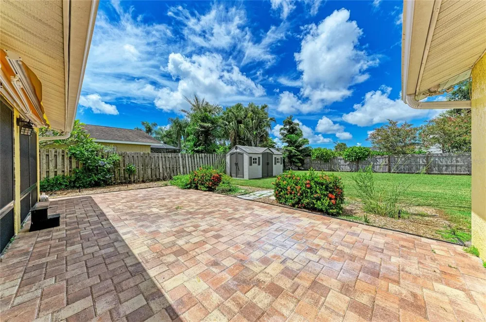 212 68TH STREET NW Bradenton, FL 34209