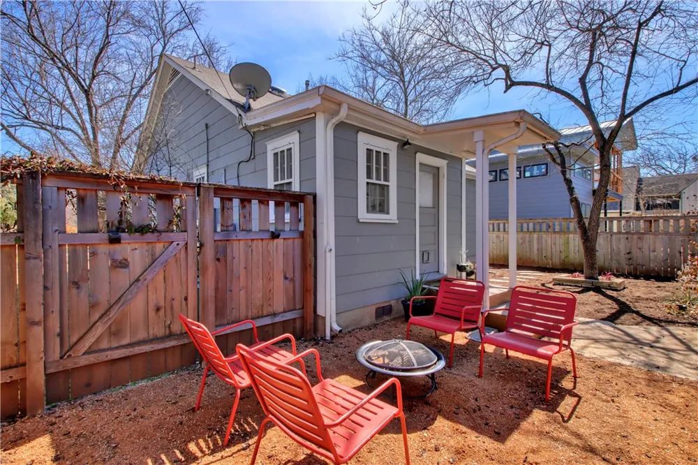 5114 Avenue G Avenue #A Austin, TX 78751