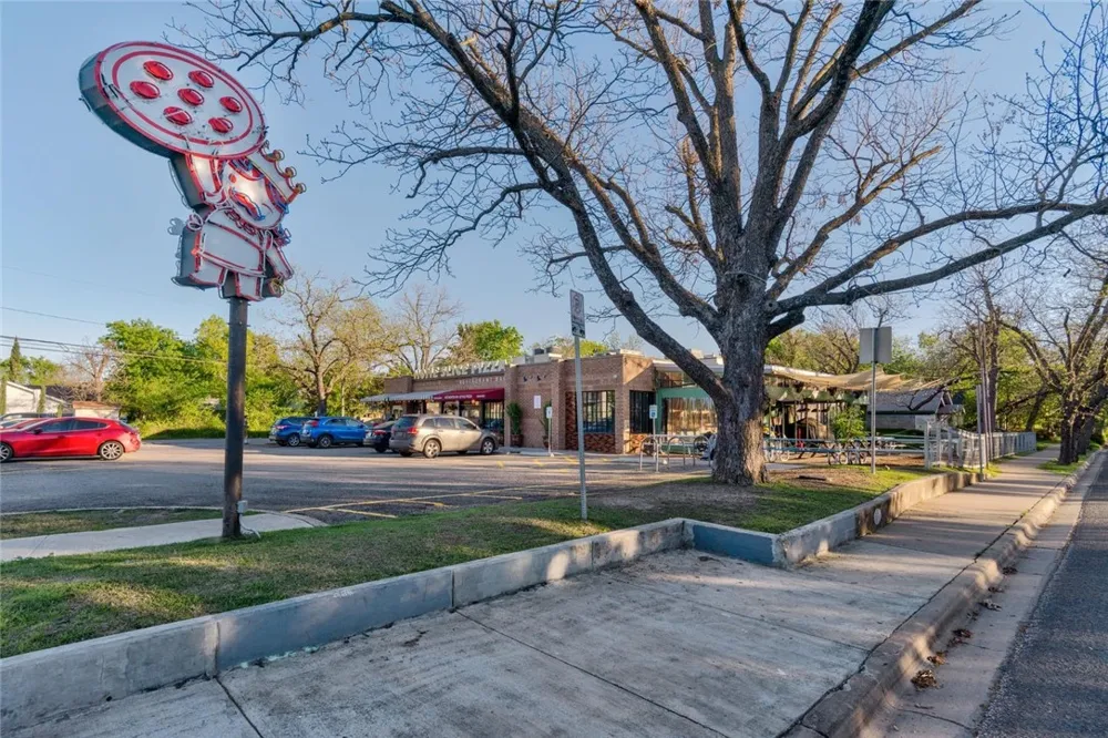 5114 Avenue G Avenue #A Austin, TX 78751