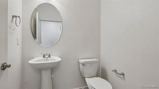 1251 Pinnacle Avenue Lochbuie, CO 80603
