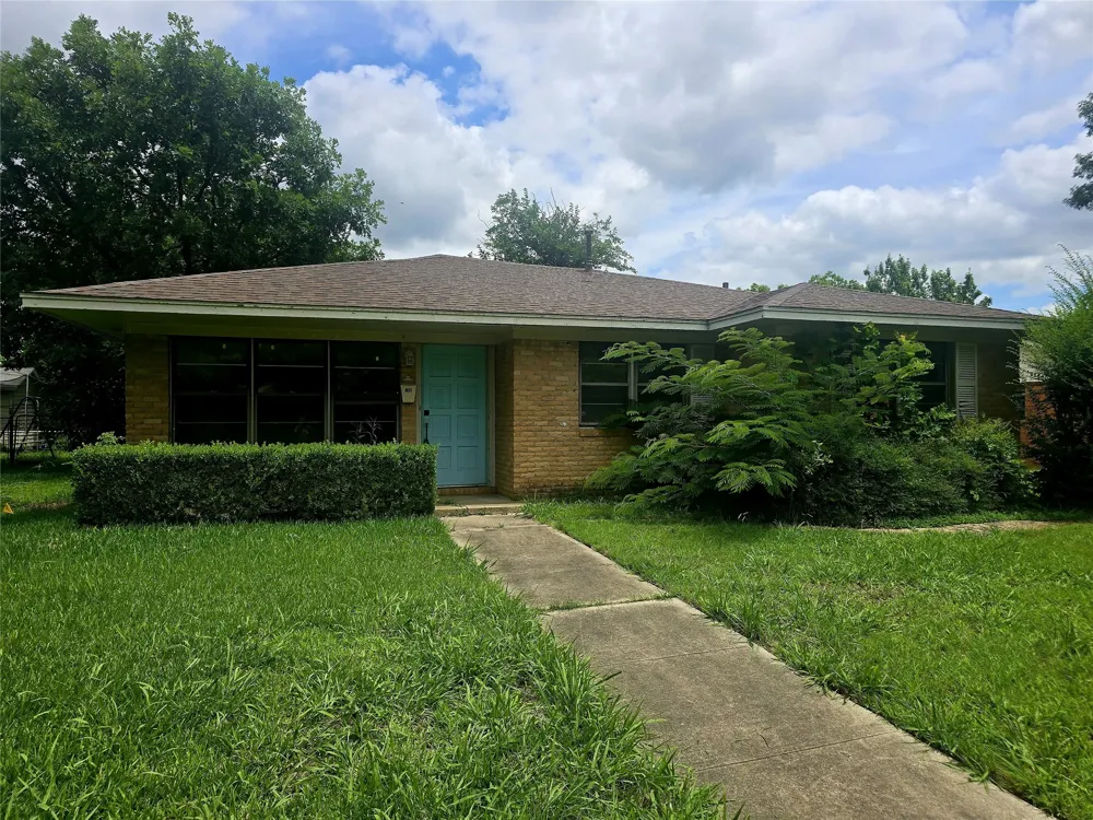 506 Meadow Drive Gainesville, TX 76240