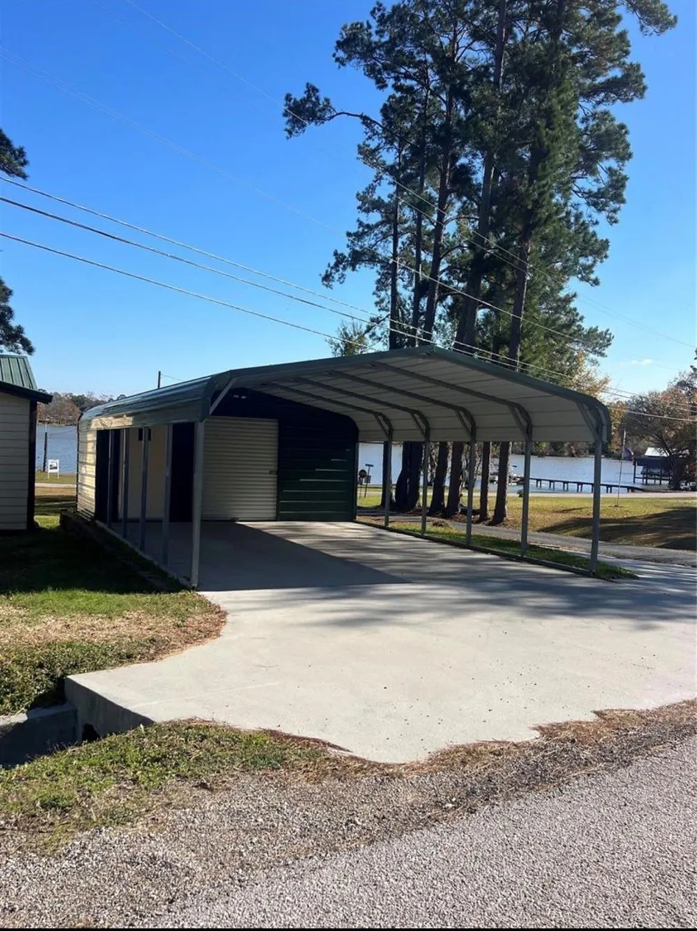 2 Lee Drive Huntsville, TX 77320