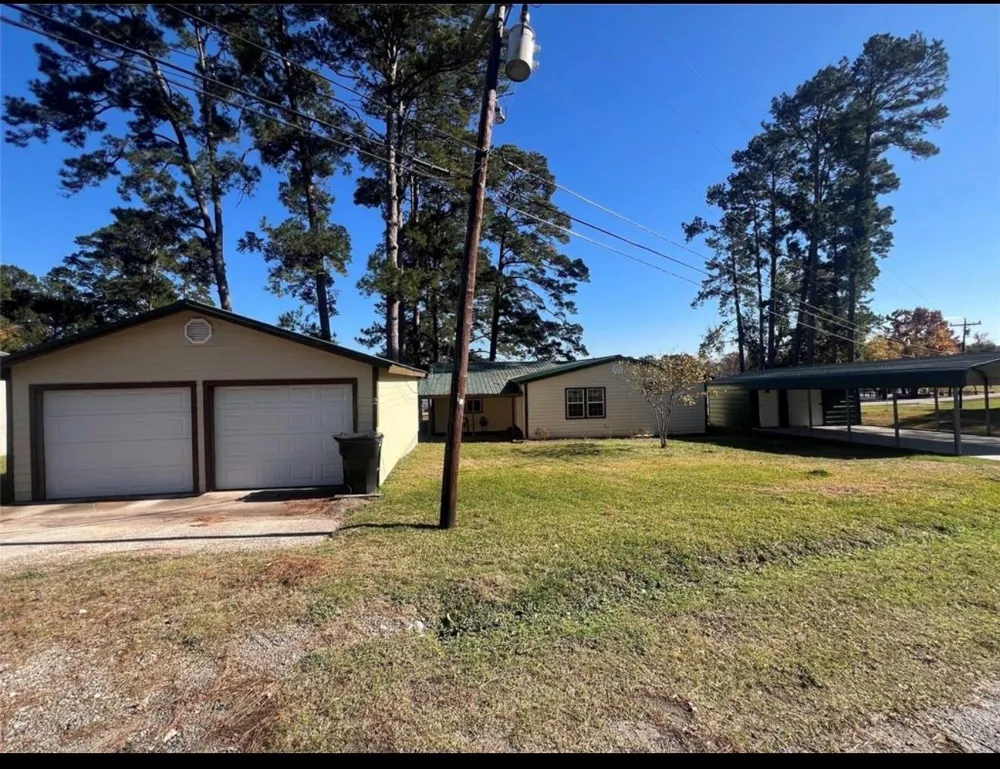 2 Lee Drive Huntsville, TX 77320