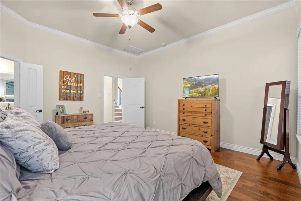 18111 Russett Green Drive Tomball, TX 77377