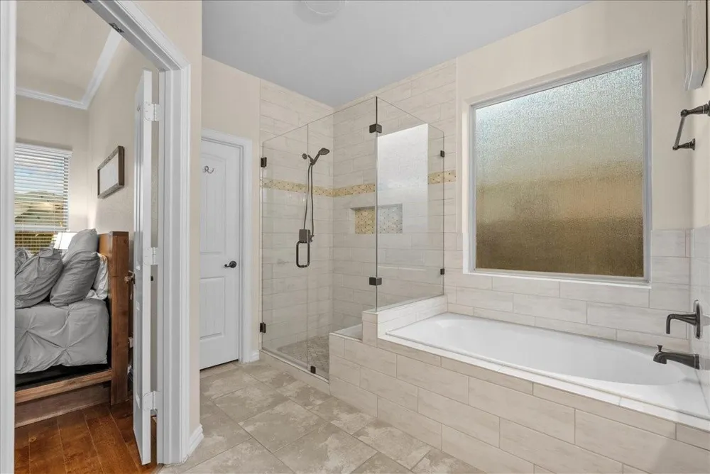 18111 Russett Green Drive Tomball, TX 77377