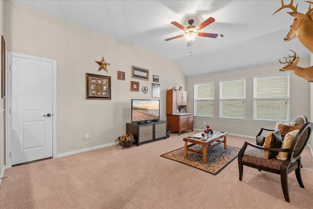 18111 Russett Green Drive Tomball, TX 77377