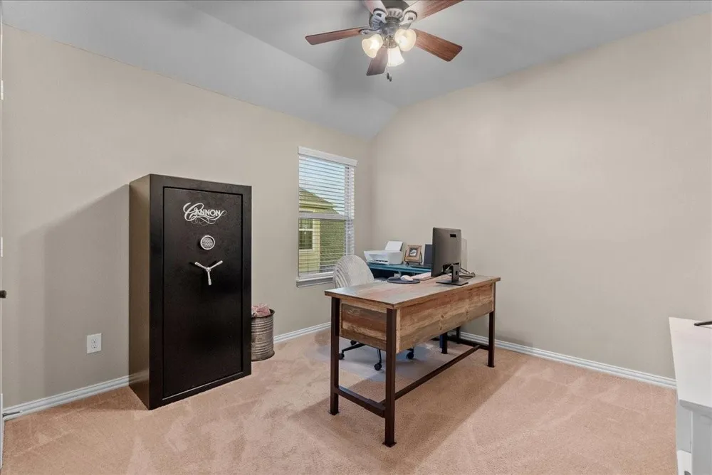 18111 Russett Green Drive Tomball, TX 77377