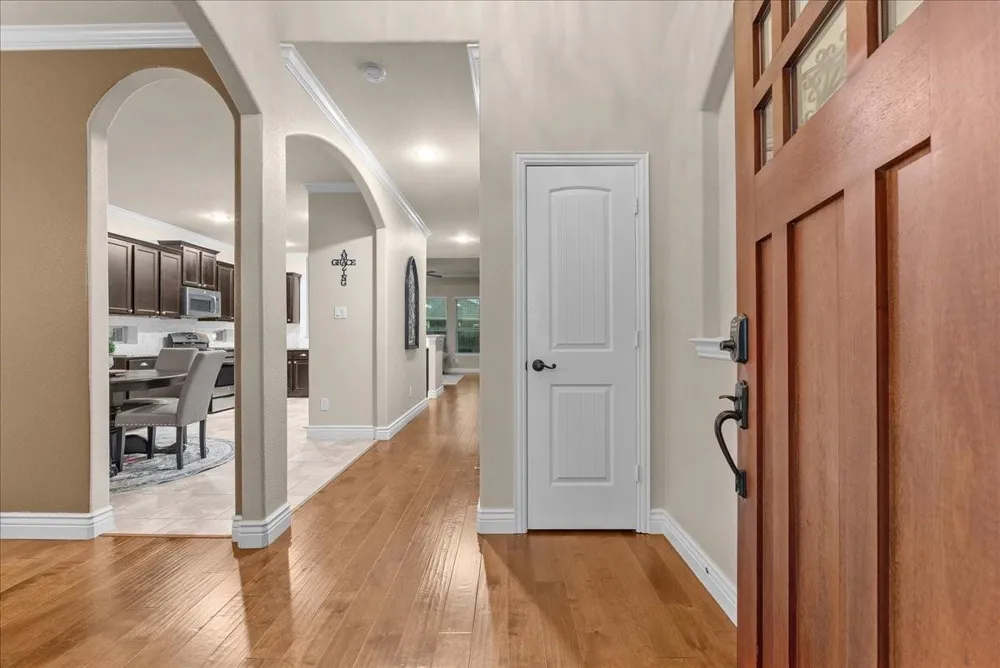 18111 Russett Green Drive Tomball, TX 77377