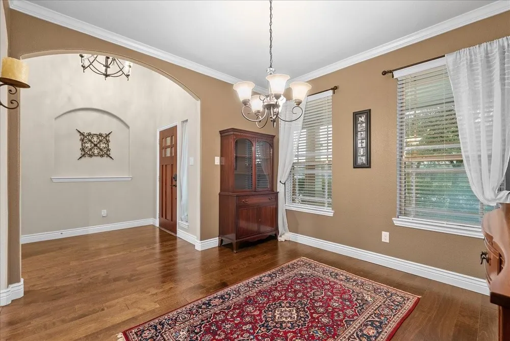 18111 Russett Green Drive Tomball, TX 77377