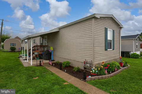 475 WABASH ROAD #16