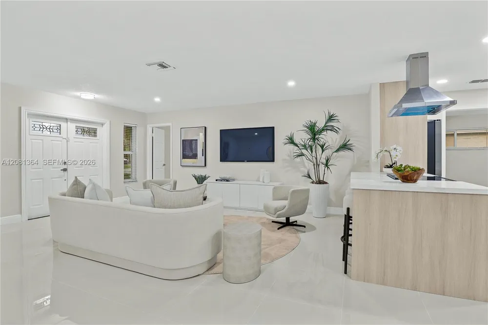 11940 NW 29th Mnr Sunrise, FL 33323