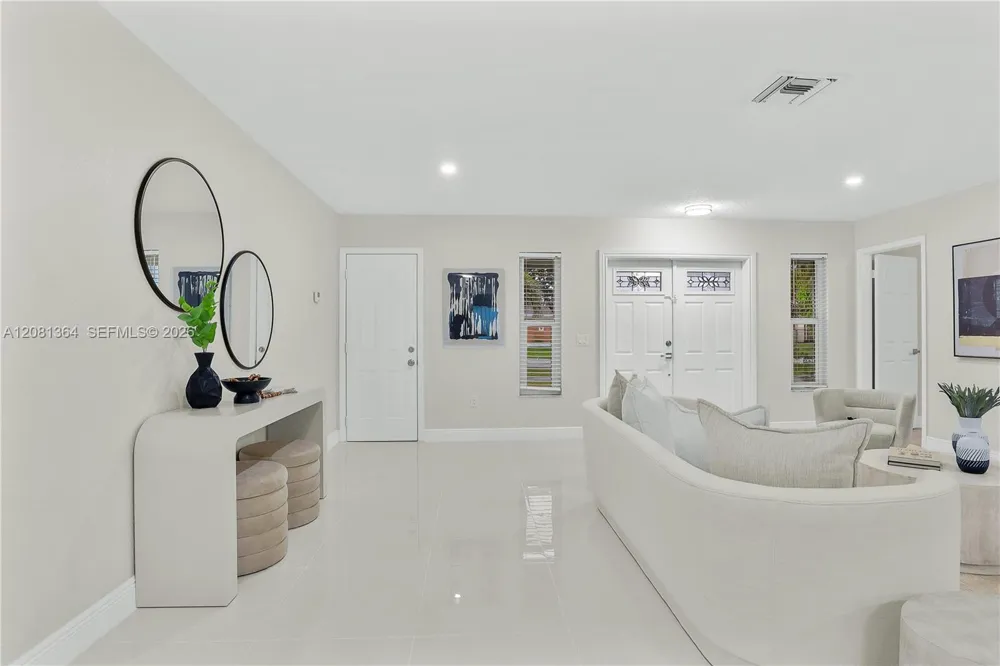 11940 NW 29th Mnr Sunrise, FL 33323