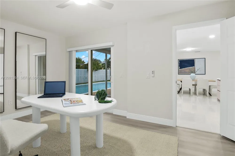 11940 NW 29th Mnr Sunrise, FL 33323