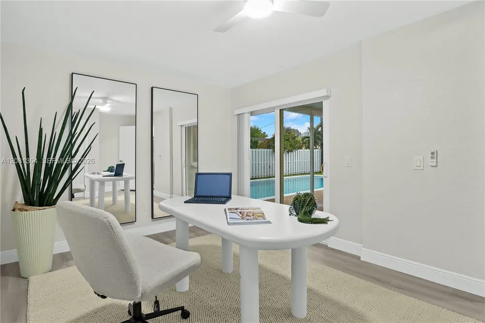 11940 NW 29th Mnr Sunrise, FL 33323