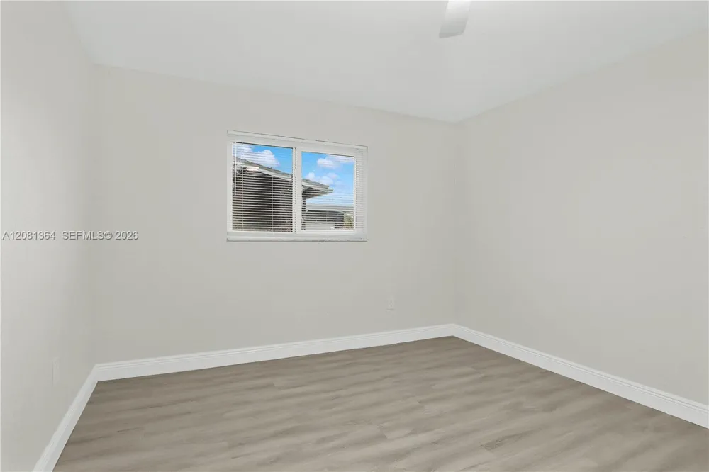 11940 NW 29th Mnr Sunrise, FL 33323