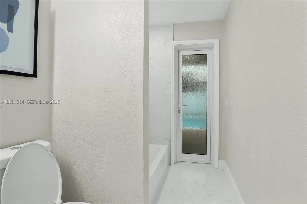 11940 NW 29th Mnr Sunrise, FL 33323