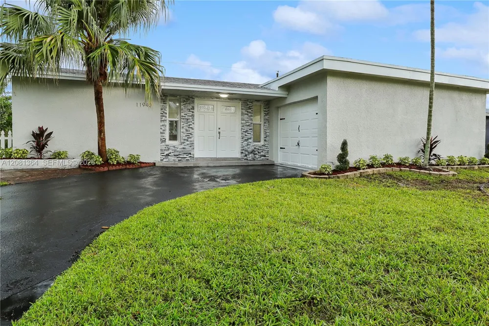 11940 NW 29th Mnr Sunrise, FL 33323
