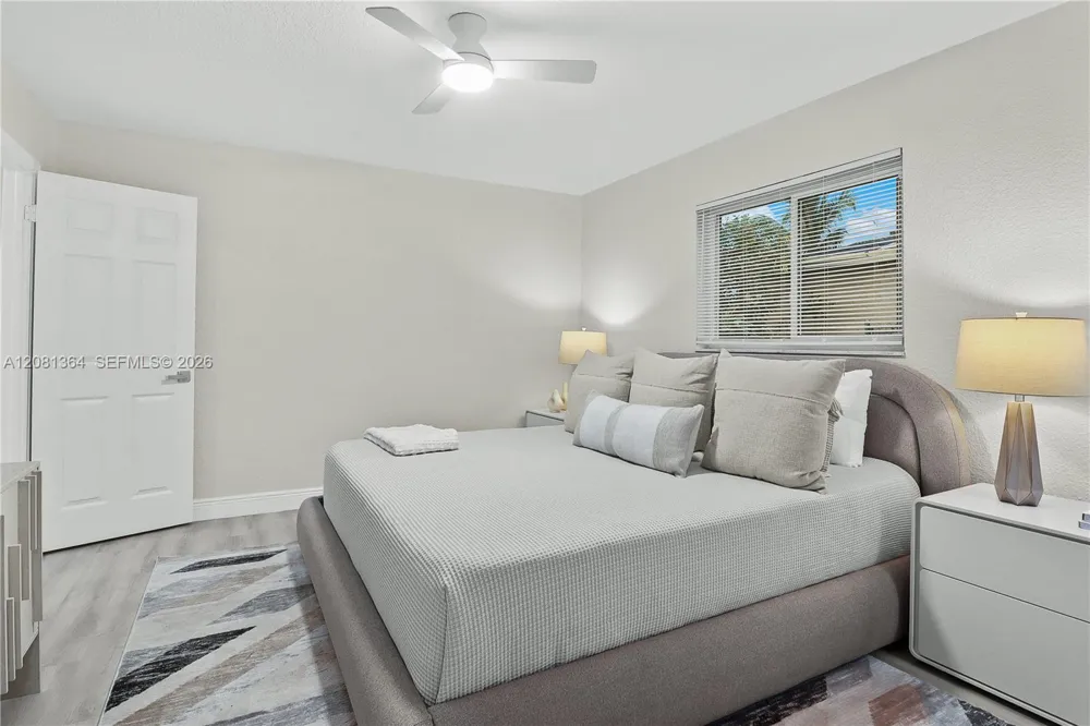 11940 NW 29th Mnr Sunrise, FL 33323