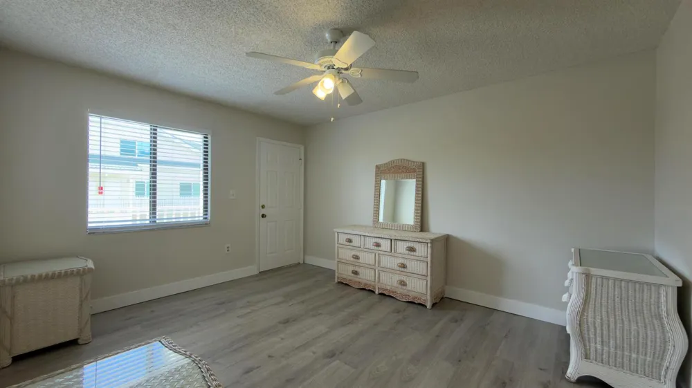 160 BELLA VISTA COURT #60 Jupiter, FL 33477