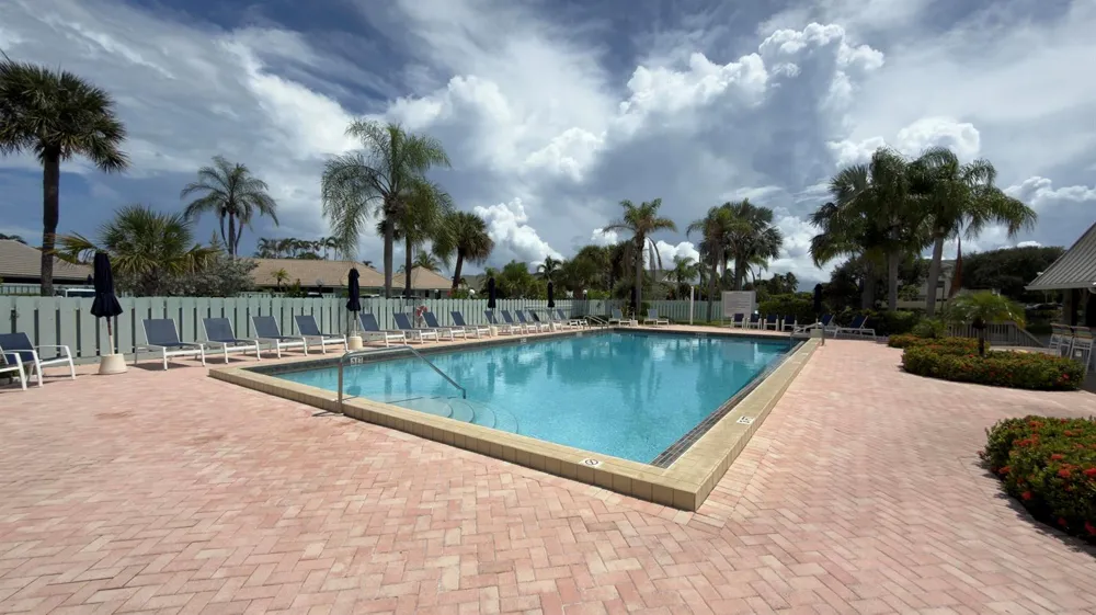 160 BELLA VISTA COURT #60 Jupiter, FL 33477