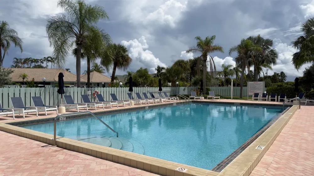 160 BELLA VISTA COURT #60 Jupiter, FL 33477