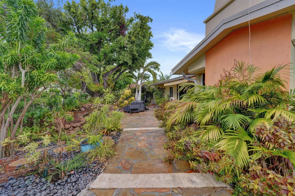 2001 Intracoastal Drive Fort Lauderdale, FL 33305