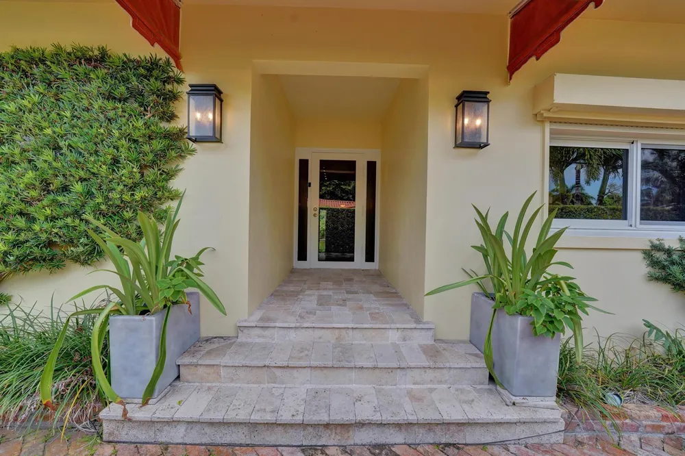 2001 Intracoastal Drive Fort Lauderdale, FL 33305