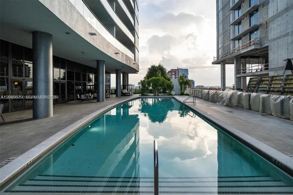 1600 NE 1st Ave #1018 Miami, FL 33132