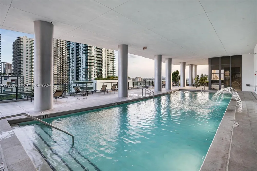 1600 NE 1st Ave #1018 Miami, FL 33132
