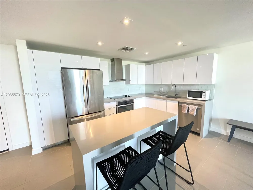 1600 NE 1st Ave #1018 Miami, FL 33132