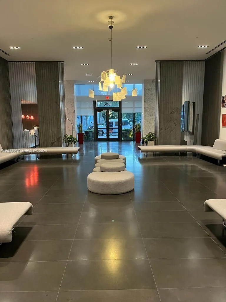 1600 NE 1st Ave #1018 Miami, FL 33132