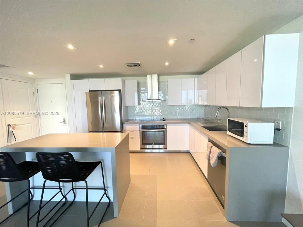 1600 NE 1st Ave #1018 Miami, FL 33132